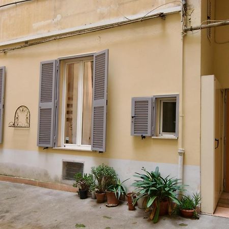 Major Sisters, Holiday Home In The Heart Of Rome Roma Exterior foto